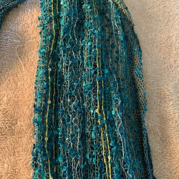 Infinity Scarf - Picture 2 of 6